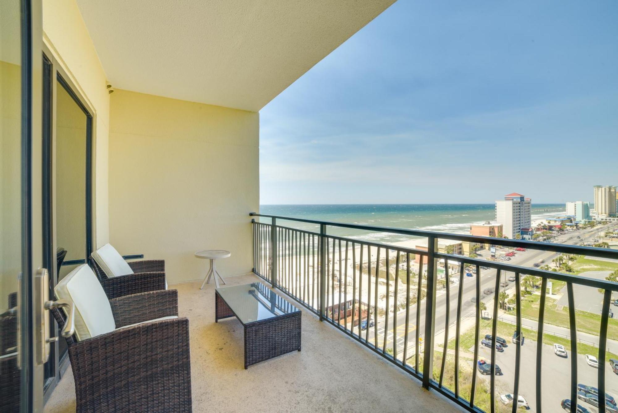 Breezy Panama City Beach Condo With Private Balcony! Exterior photo